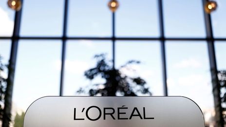 L'Oréal:  Size matters